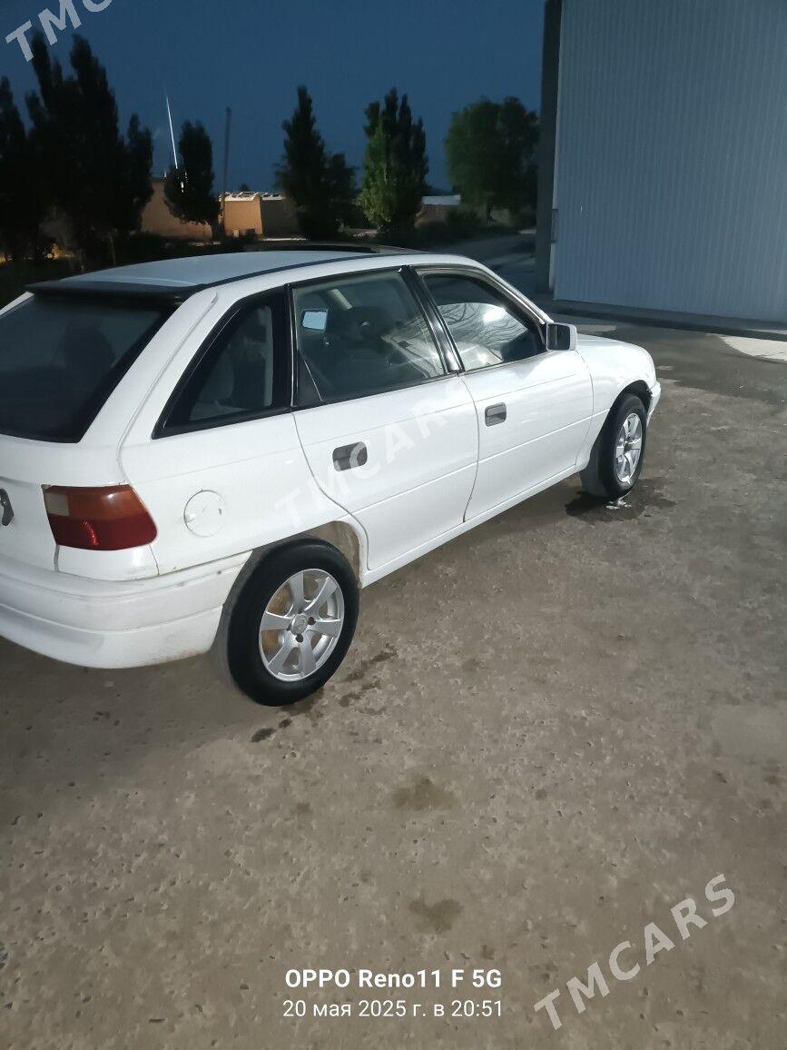 Opel Astra 1992 - 24 000 TMT - Шабатский этрап - img 2