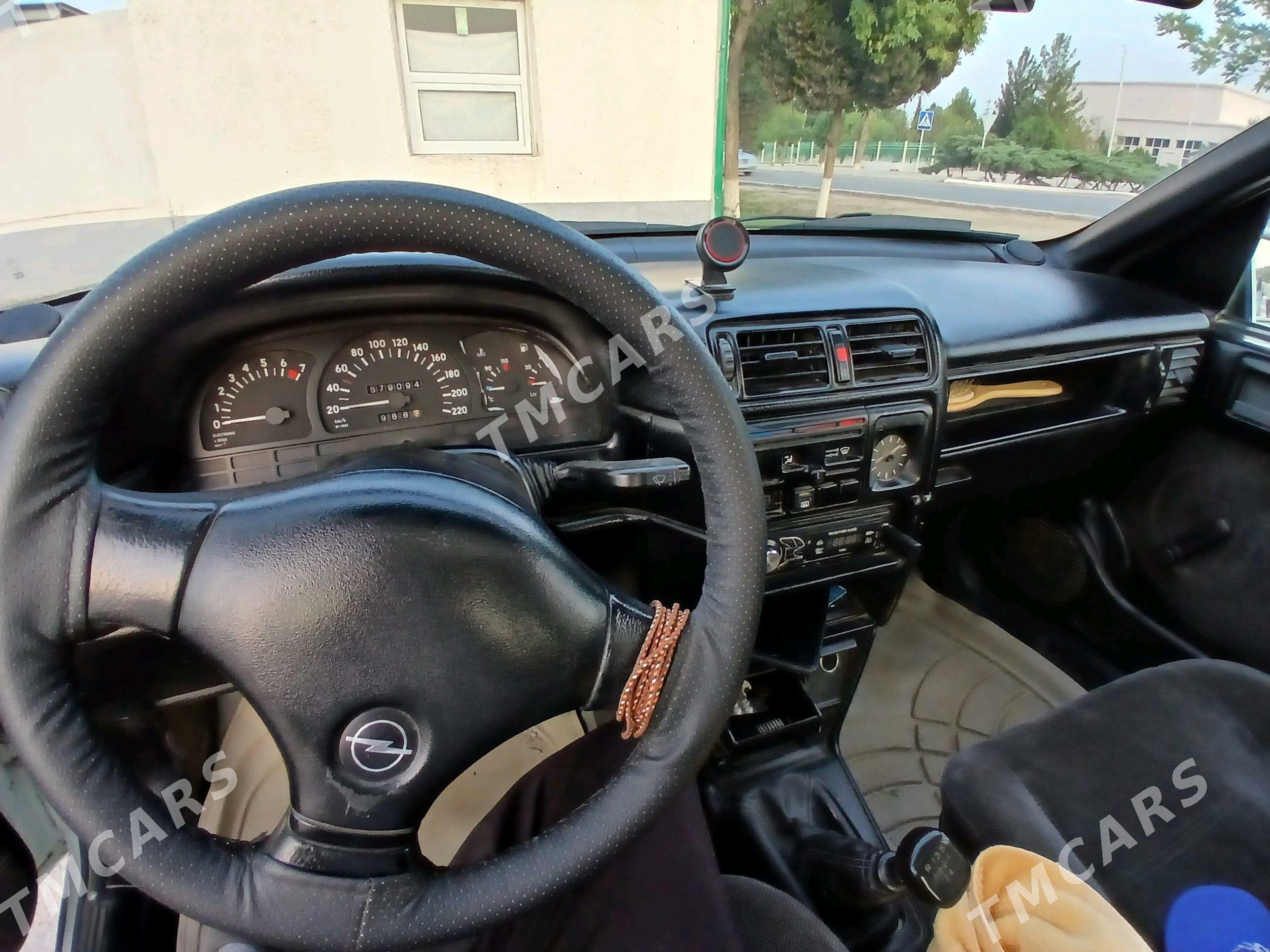 Opel Vectra 1991 - 45 000 TMT - Махтумкули - img 2