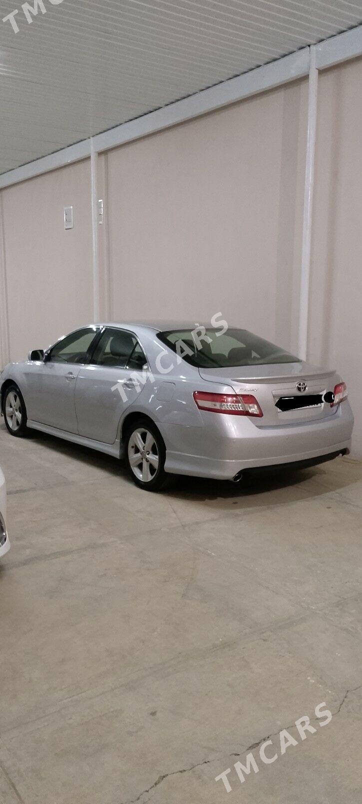 Toyota Camry 2010 - 172 000 TMT - Ашхабад - img 2