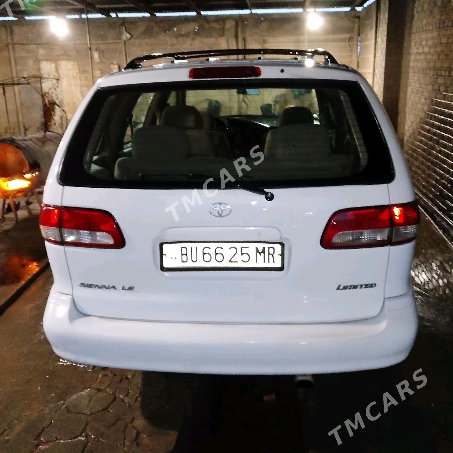 Toyota Sienna 2002 - 140 000 TMT - Mary - img 2
