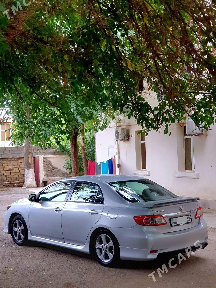 Toyota Corolla 2013 - 180 000 TMT - Ашхабад - img 4