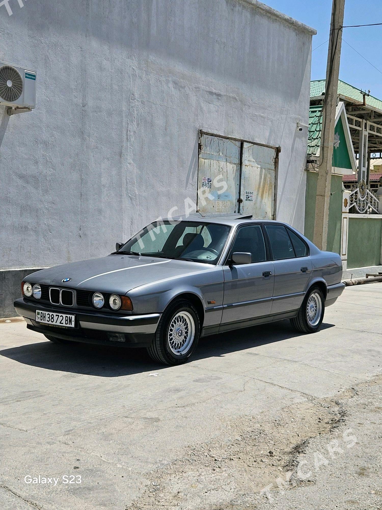 BMW E34 1993 - 92 000 TMT - Балканабат - img 4