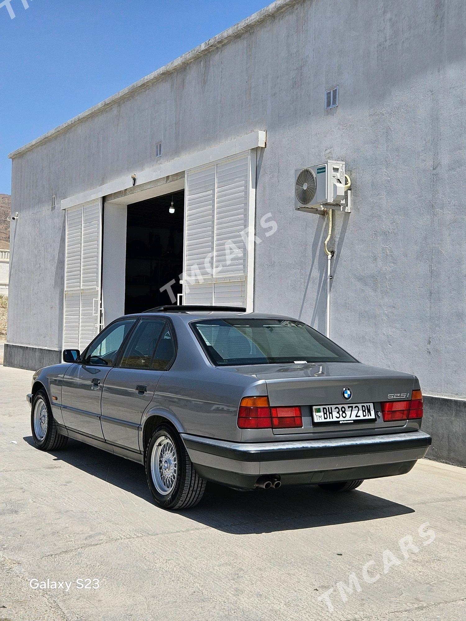 BMW E34 1993 - 92 000 TMT - Балканабат - img 7