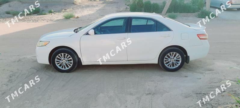 Toyota Camry 2010 - 130 000 TMT - Daşoguz - img 3