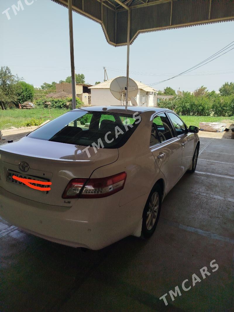 Toyota Camry 2011 - 170 000 TMT - Сакарчага - img 3