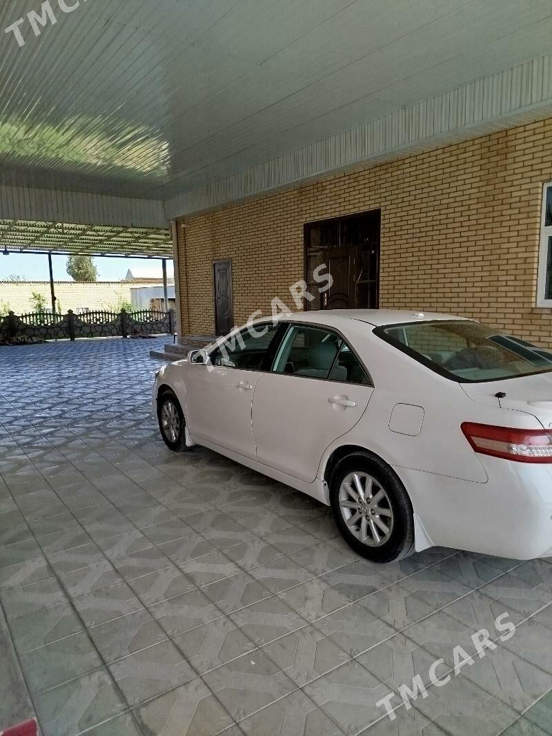 Toyota Camry 2011 - 170 000 TMT - Сакарчага - img 5