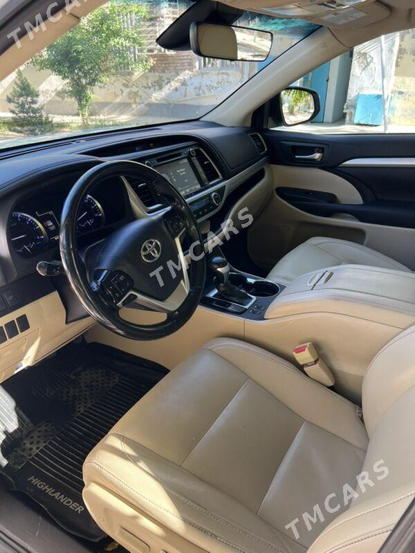 Toyota Highlander 2019 - 510 000 TMT - Aşgabat - img 9