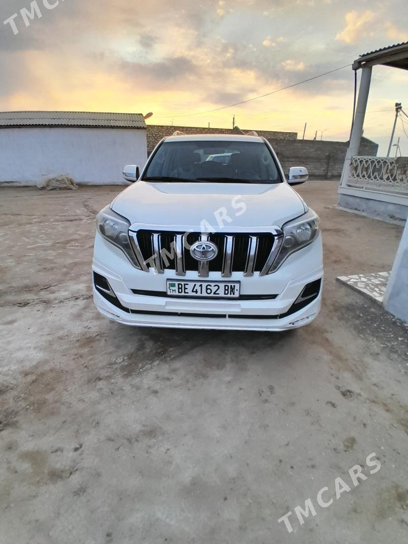 Toyota Land Cruiser Prado 2016 - 560 000 TMT - Esenguly - img 2