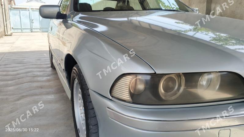 BMW E39 2000 - 140 000 TMT - Mary - img 8