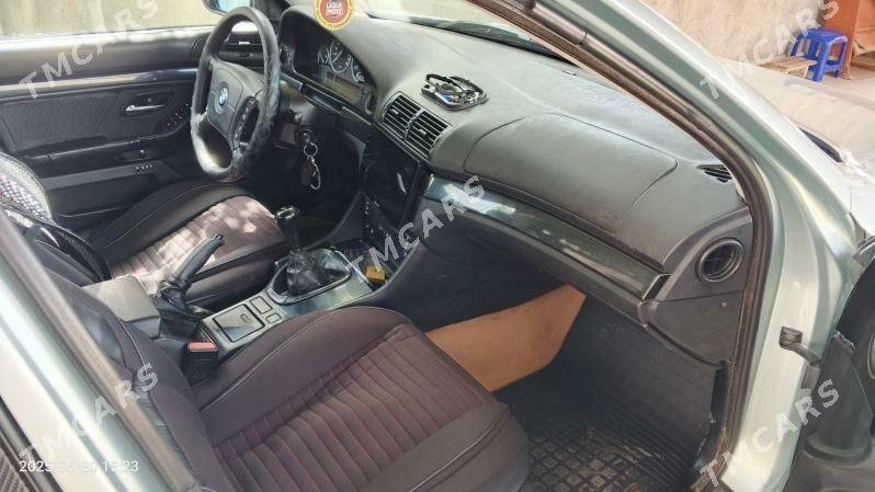 BMW E39 2000 - 140 000 TMT - Mary - img 7