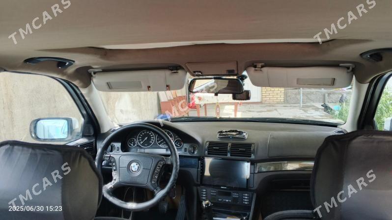 BMW E39 2000 - 140 000 TMT - Mary - img 9