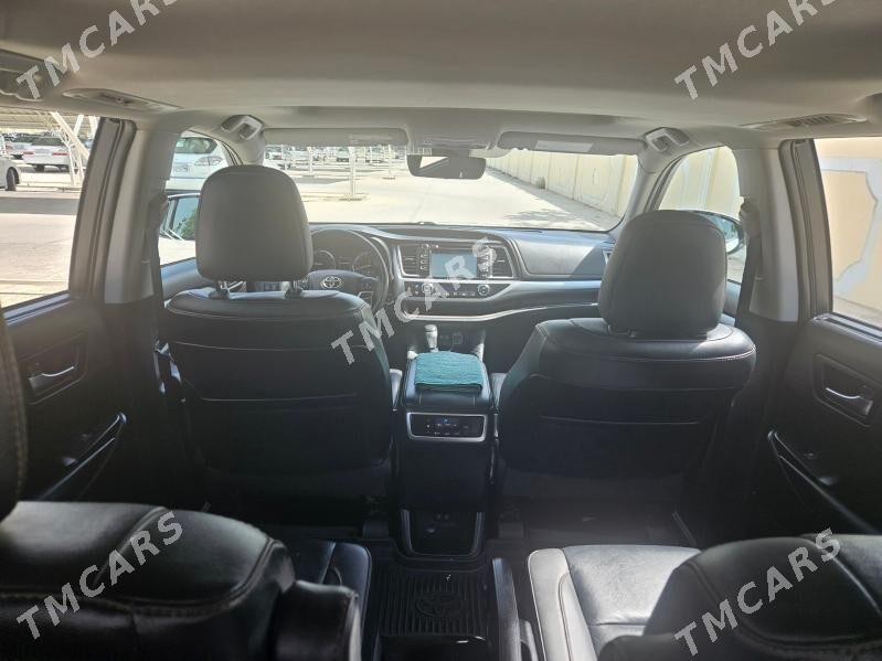 Toyota Highlander 2019 - 450 000 TMT - Baýramaly - img 7