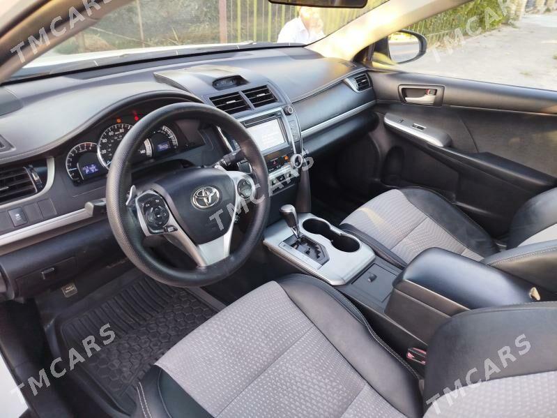 Toyota Camry 2013 - 220 000 TMT - Туркменабат - img 4