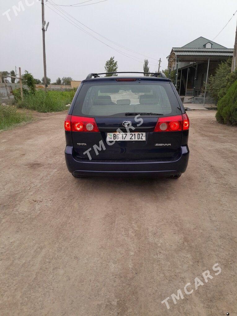 Toyota Sienna 2007 - 180 000 TMT - Гурбансолтан Едже - img 3