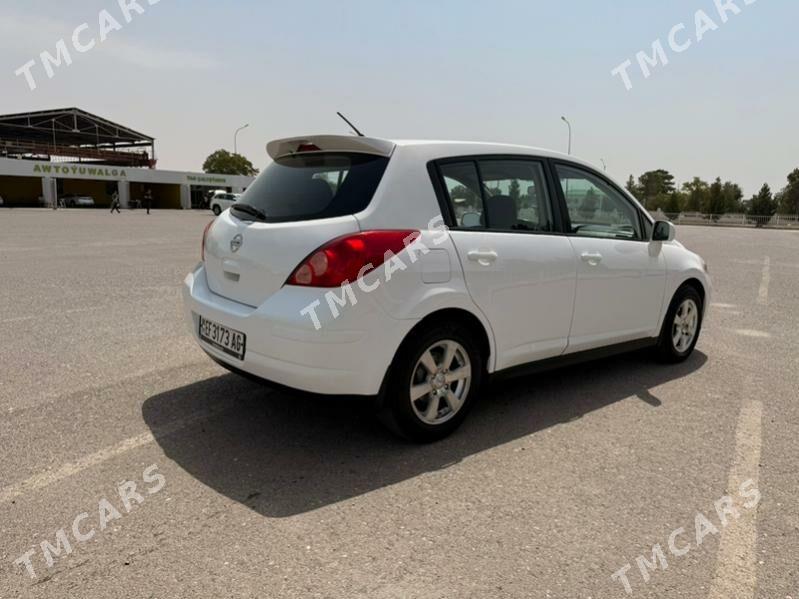 Nissan Versa 2010 - 135 000 TMT - Atatürk köç. - img 4
