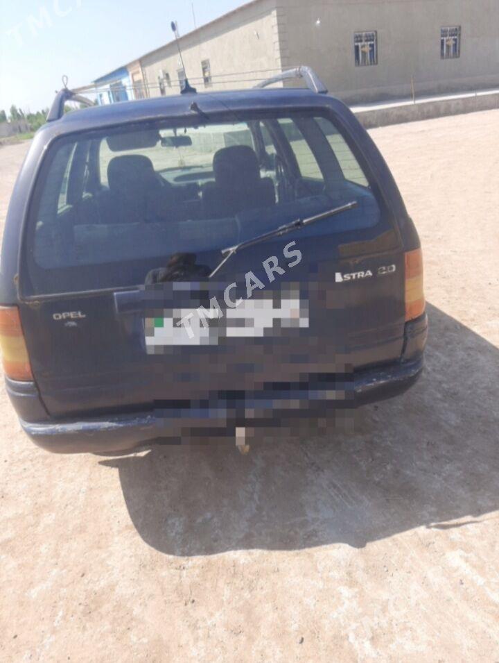 Opel Astra 1993 - 26 000 TMT - Губадаг - img 2