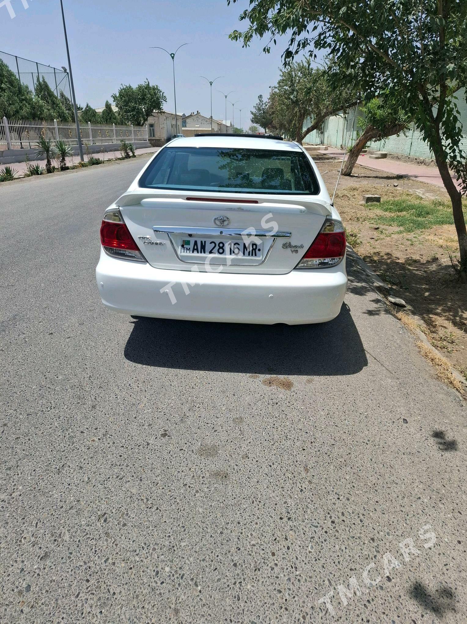 Toyota Camry 2005 - 215 000 TMT - Мары - img 3