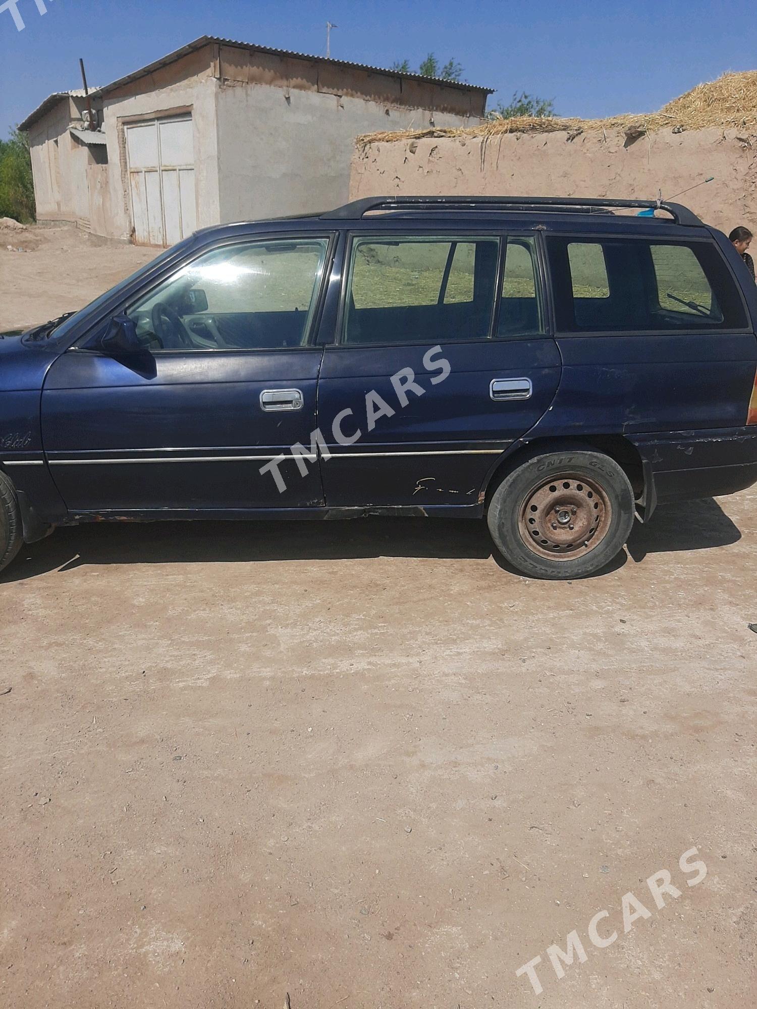Opel Astra 1993 - 26 000 TMT - Губадаг - img 10
