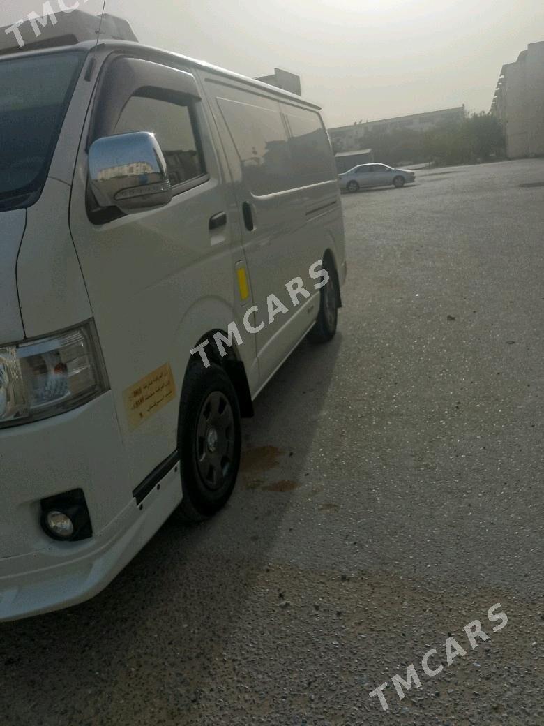 Toyota Hiace 2019 - 380 000 TMT - Мары - img 2