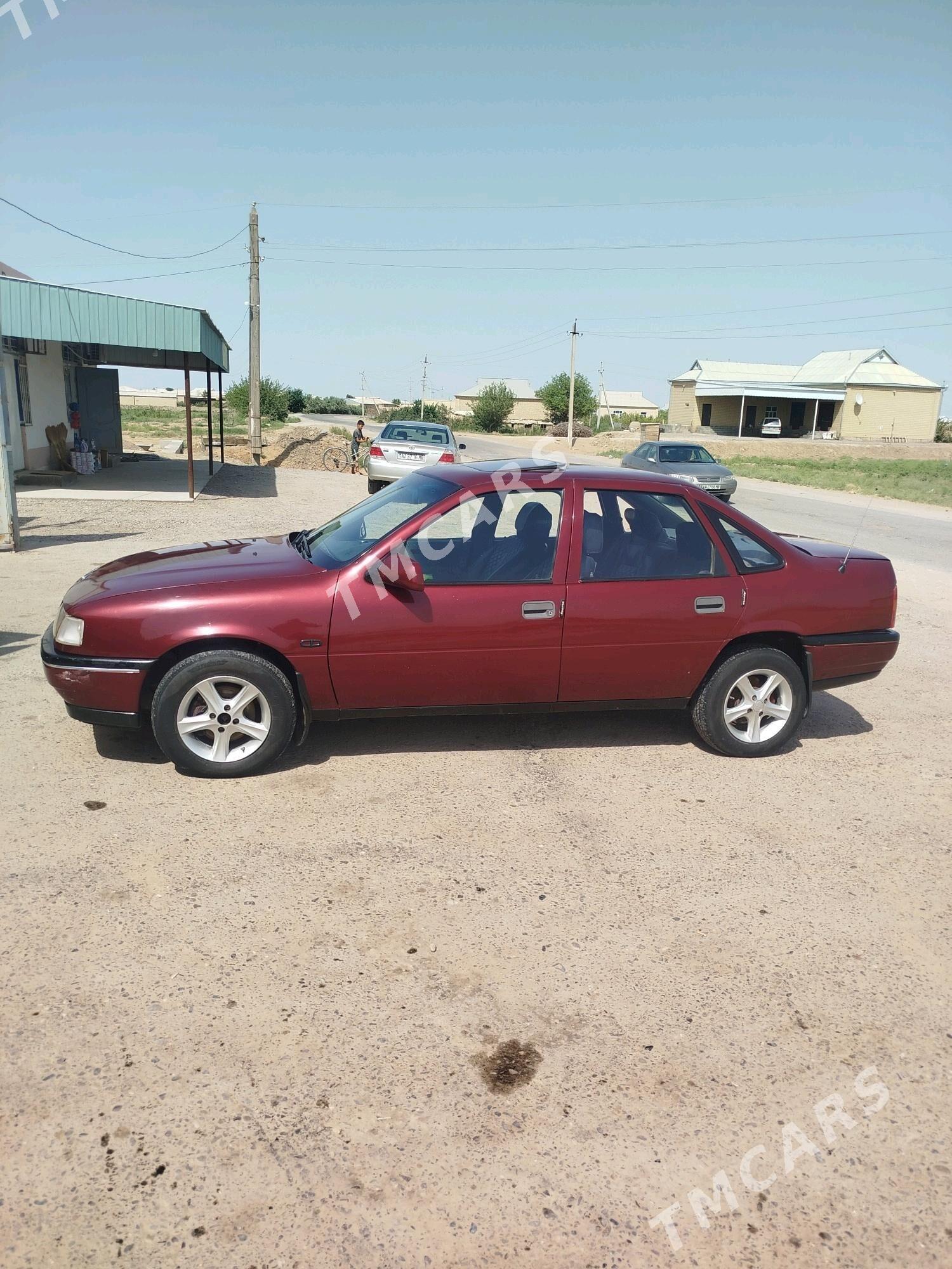 Opel Vectra 1991 - 30 000 TMT - Mary - img 6