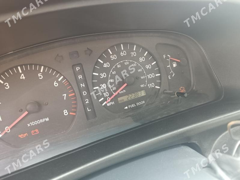 Toyota Sienna 2000 - 150 000 TMT - Бабадайхан - img 4