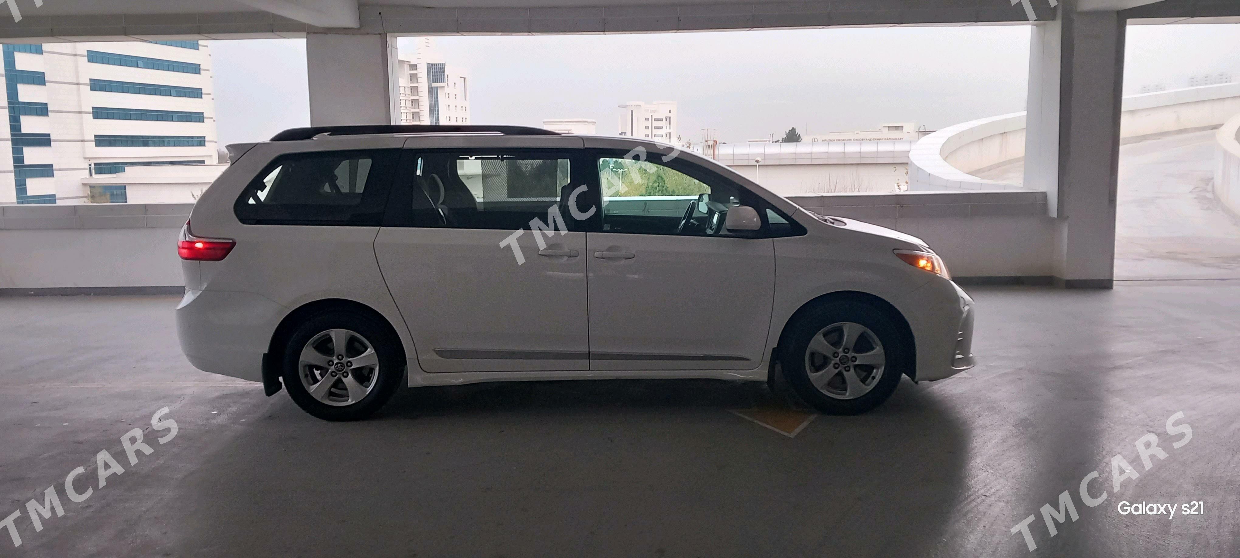 Toyota Sienna 2020 - 460 000 TMT - Aşgabat - img 5
