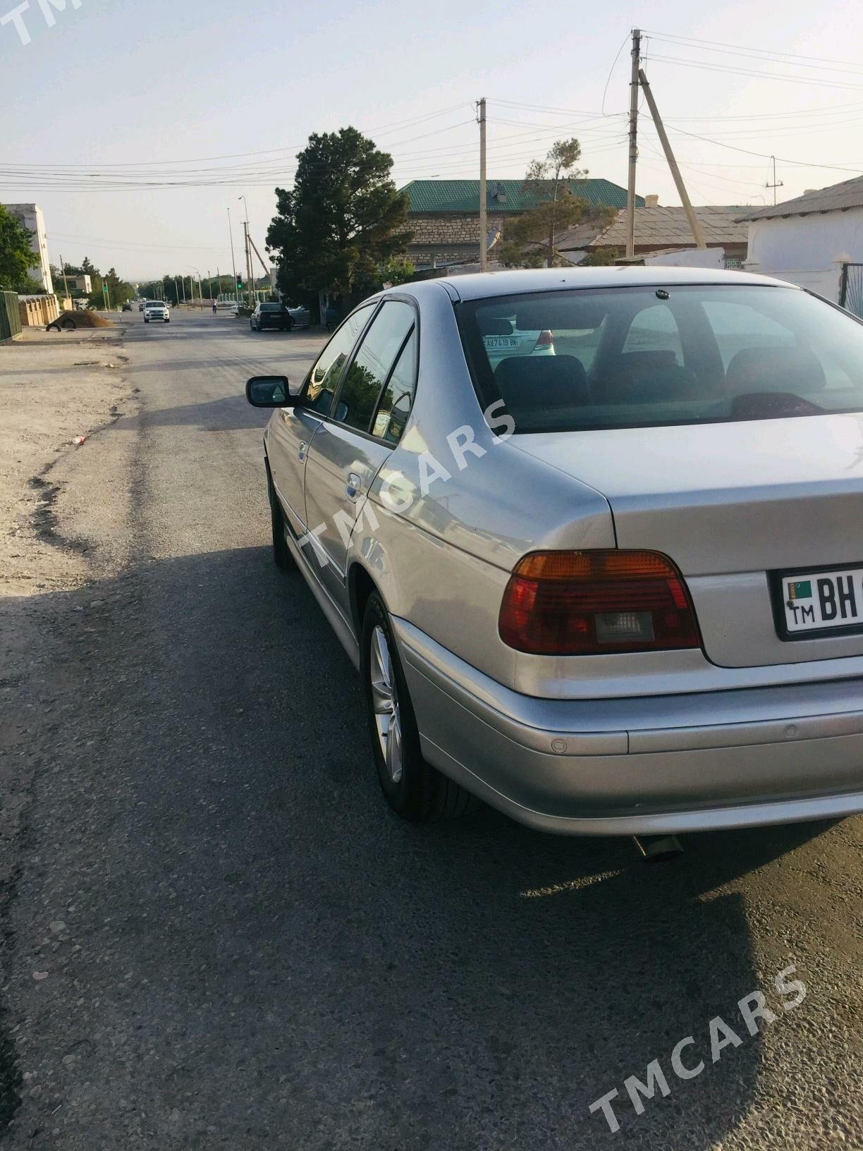 BMW 525 1998 - 90 000 TMT - Балканабат - img 4