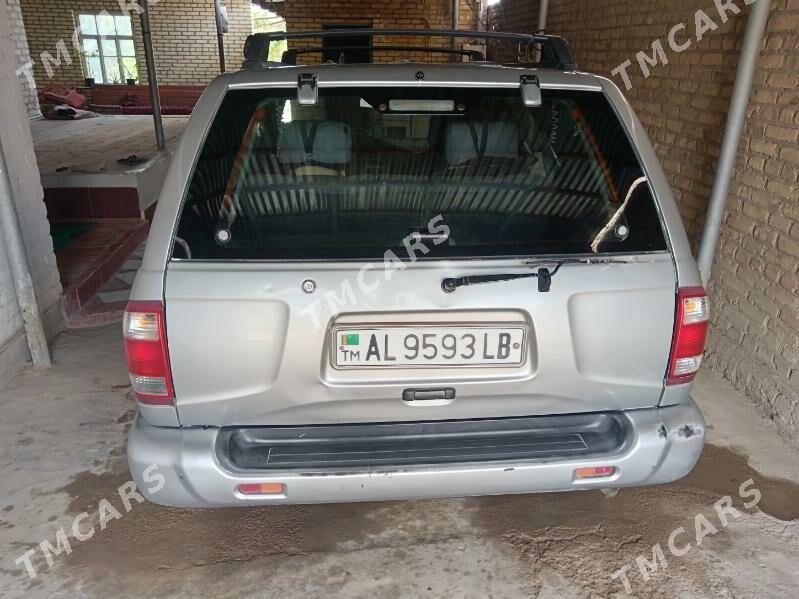 Nissan Pathfinder 2000 - 135 000 TMT - Дарганата - img 8