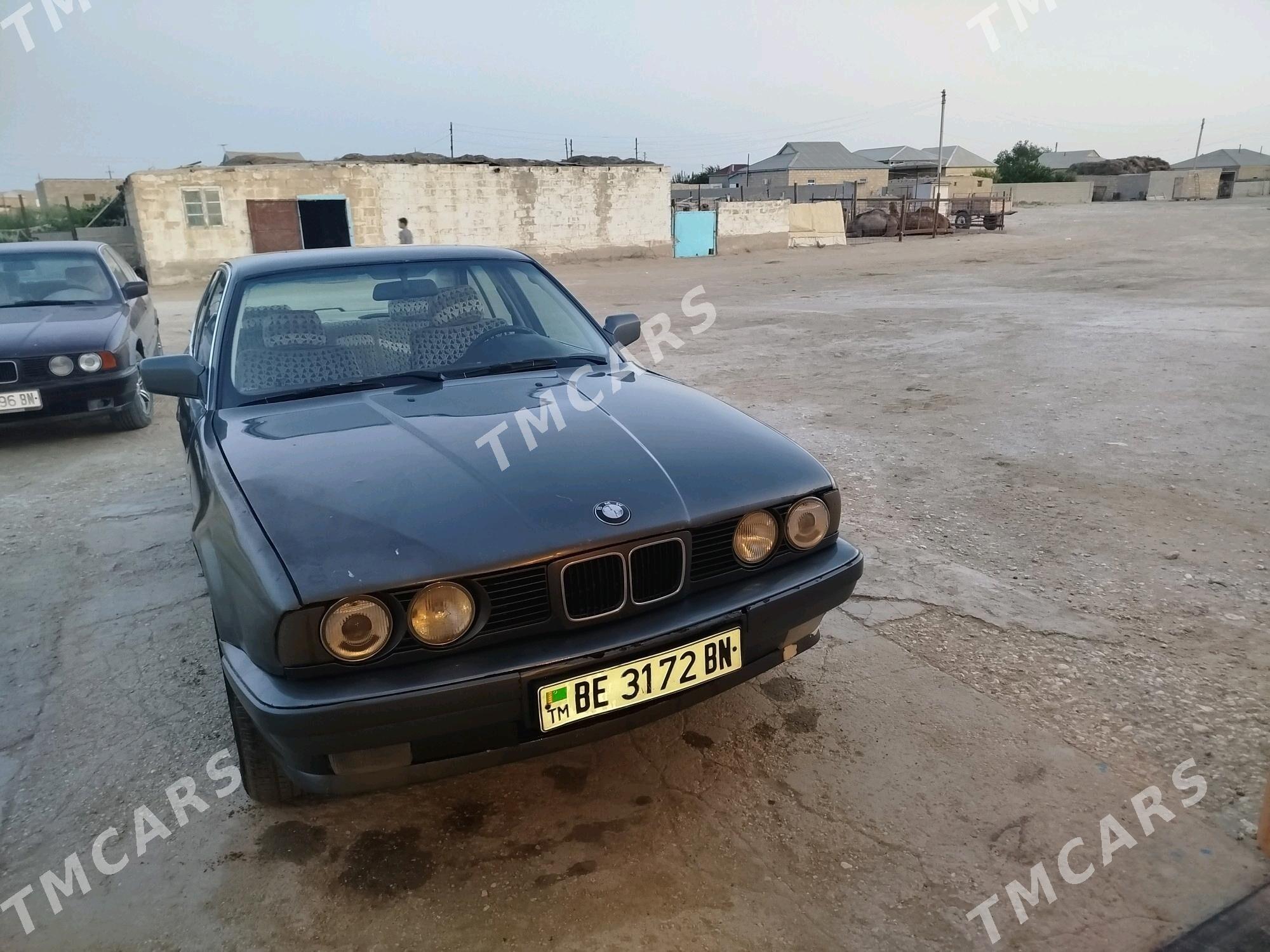 BMW 525 1989 - 35 000 TMT - Gumdag - img 2