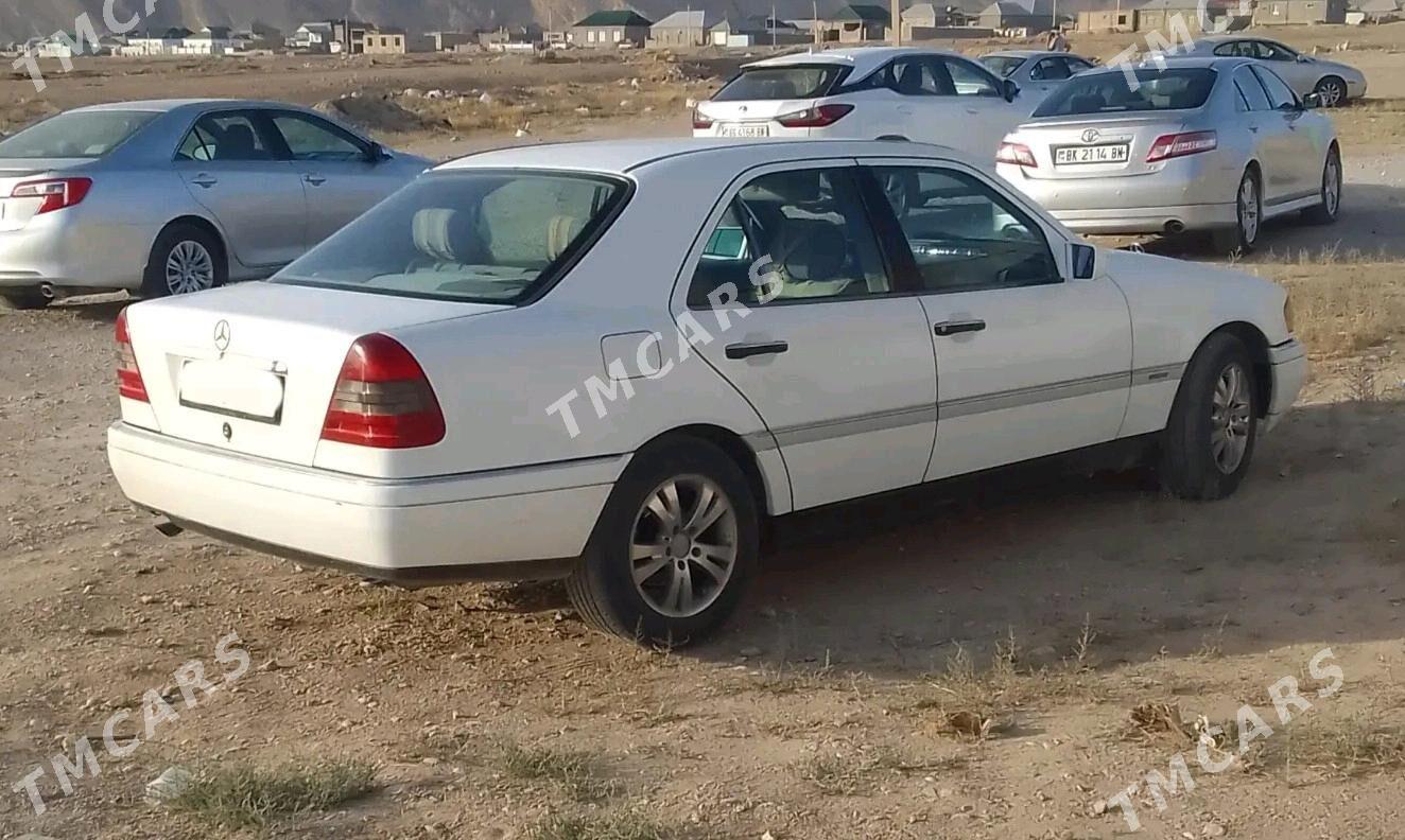Mercedes-Benz E280 1994 - 60 000 TMT - Джебел - img 2