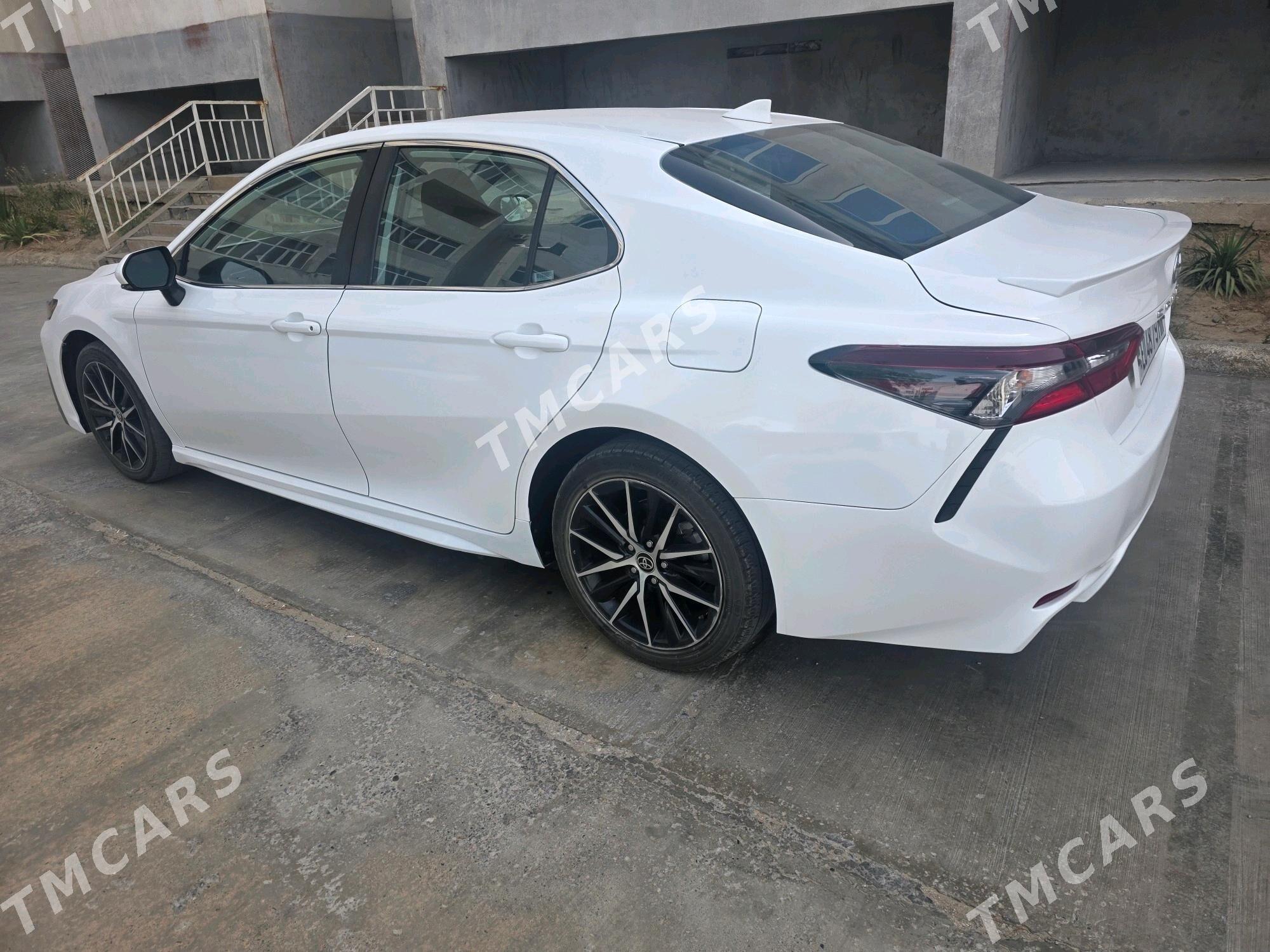 Toyota Camry 2021 - 340 000 TMT - Мары - img 2