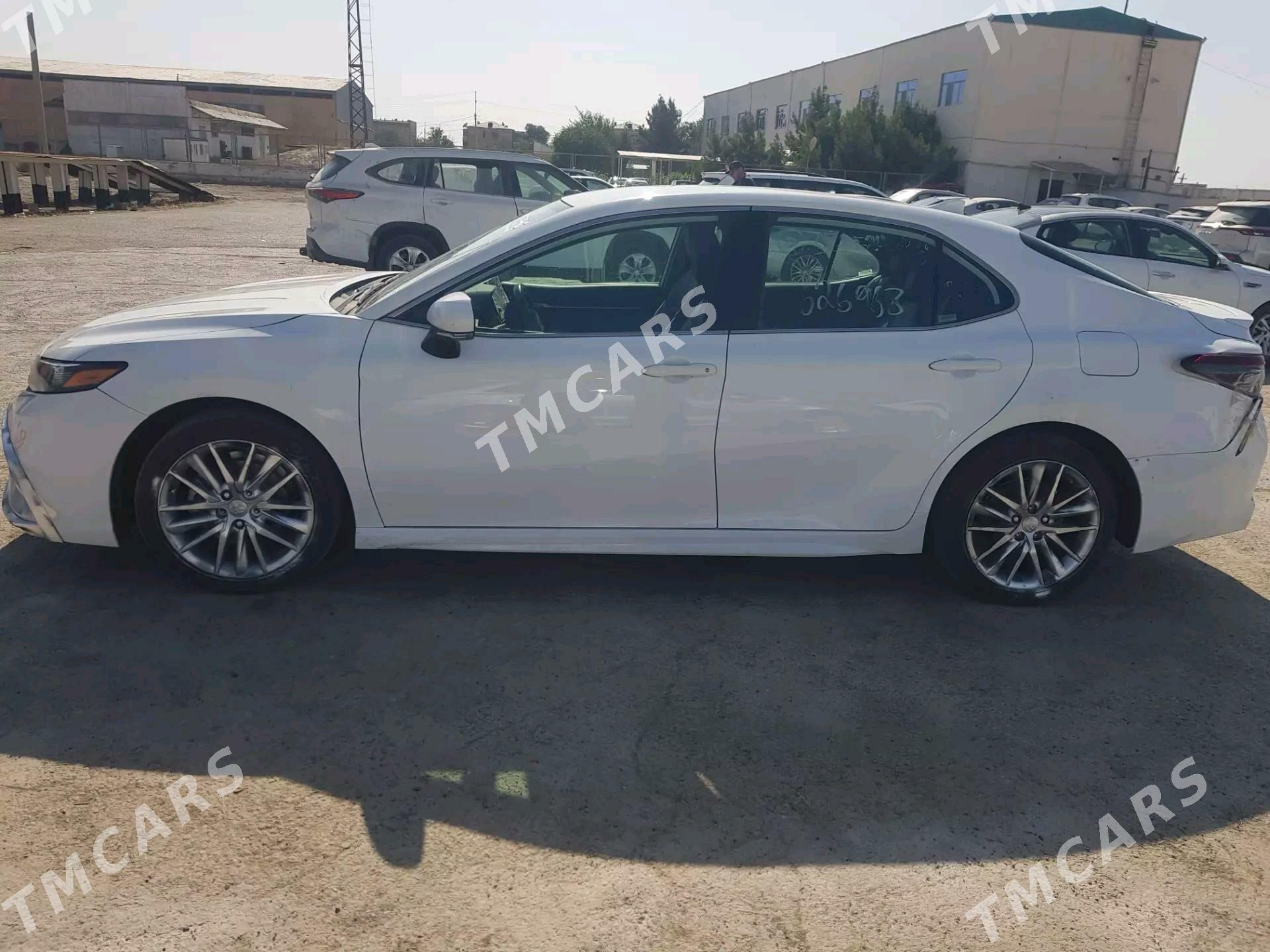 Toyota Camry 2021 - 340 000 TMT - Мары - img 7