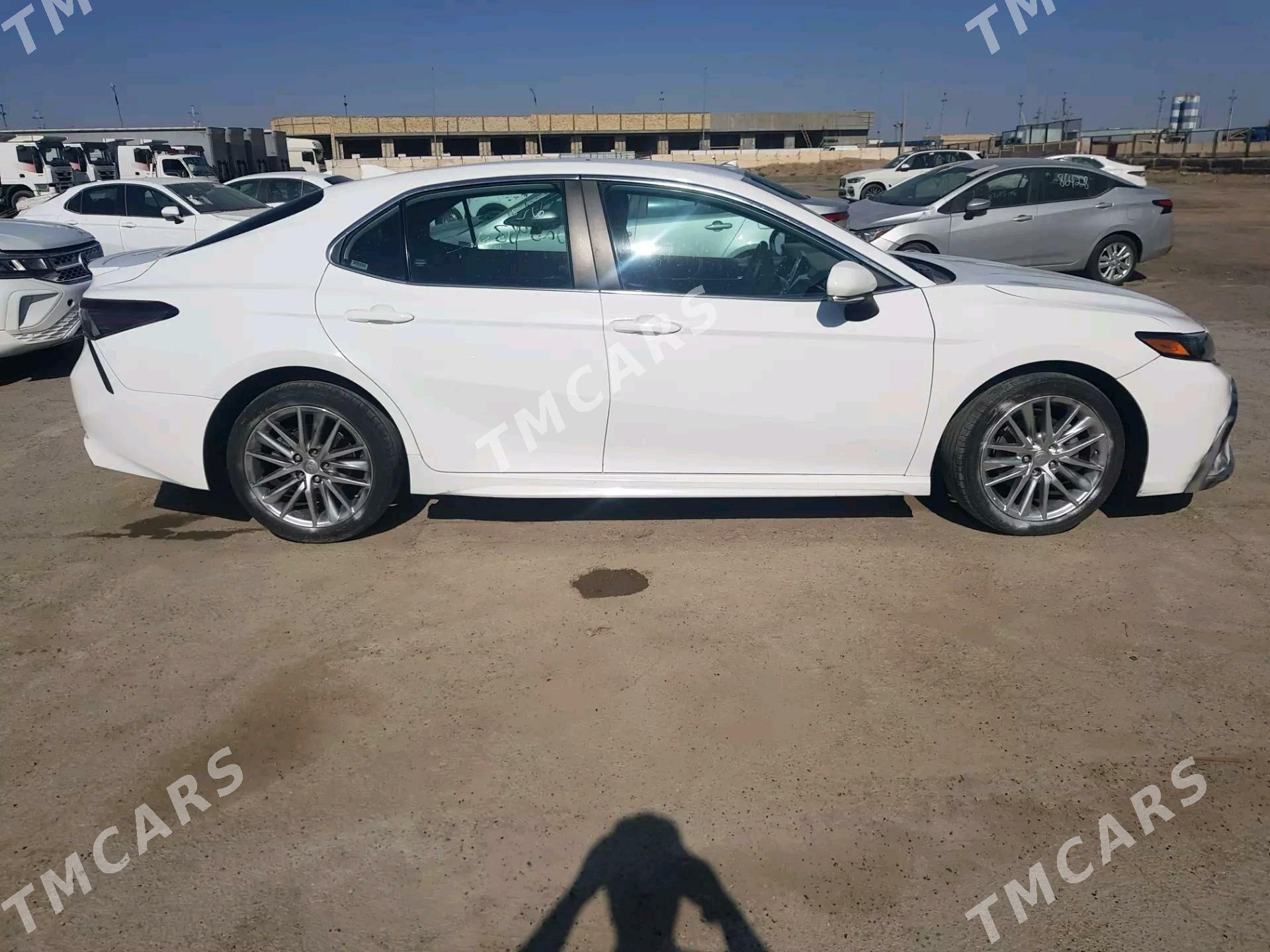 Toyota Camry 2021 - 340 000 TMT - Мары - img 8