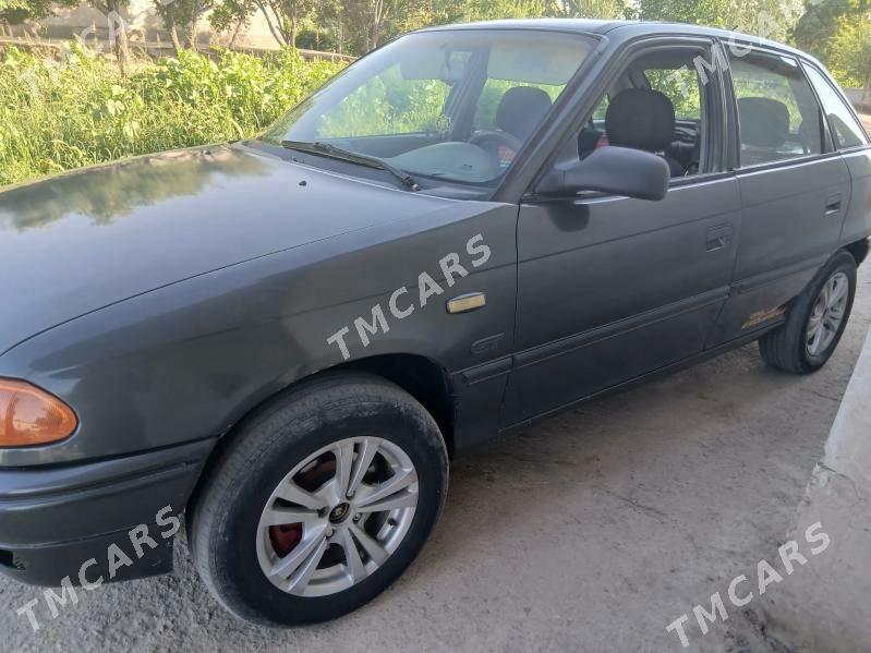 Opel Astra 1994 - 33 000 TMT - Губадаг - img 4