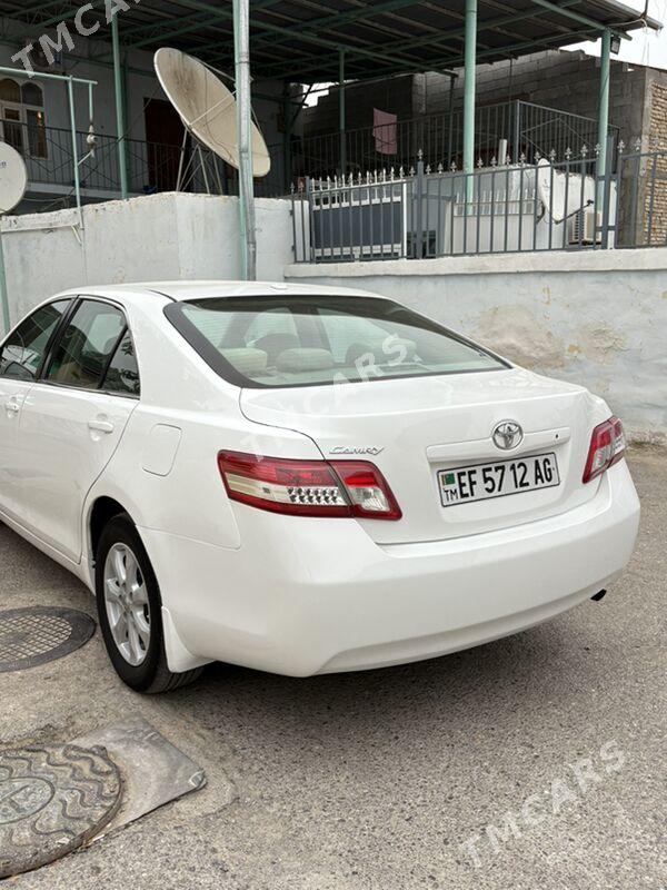 Toyota Camry 2011 - 175 000 TMT - Hitrowka - img 8