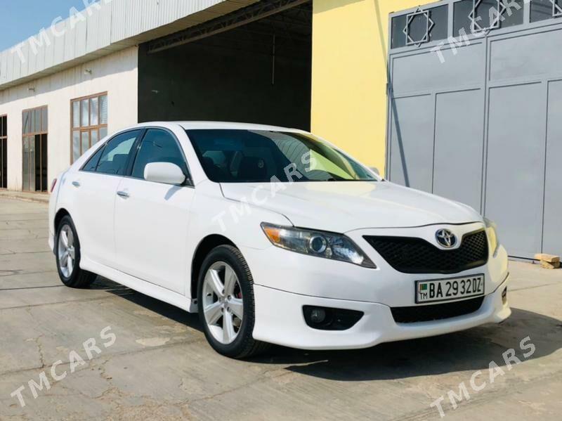 Toyota Camry 2011 - 190 000 TMT - Дашогуз - img 2