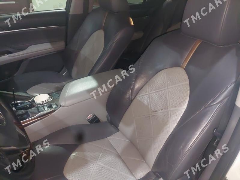 Toyota Camry 2018 - 310 000 TMT - Büzmeýin - img 7