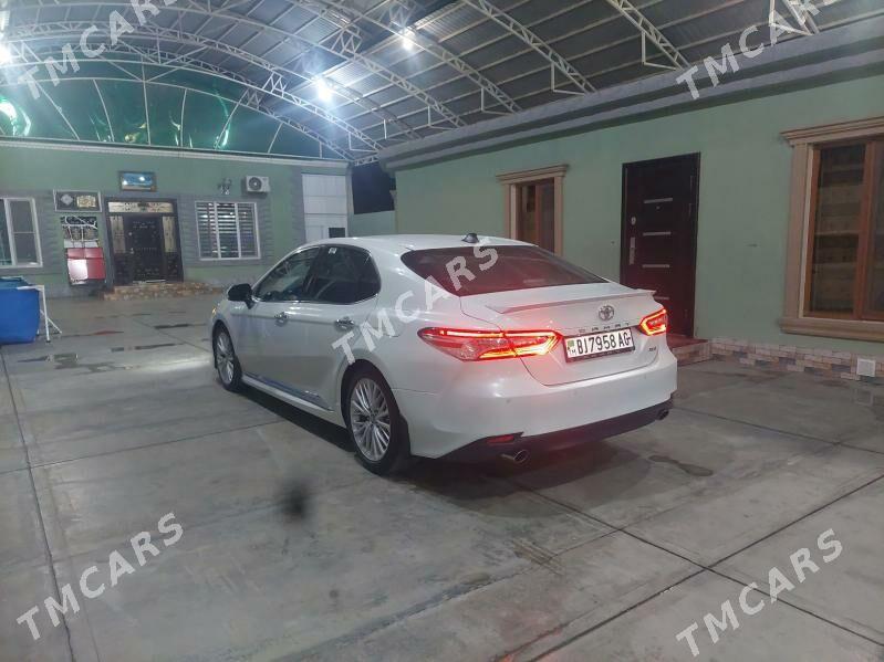 Toyota Camry 2018 - 310 000 TMT - Büzmeýin - img 6