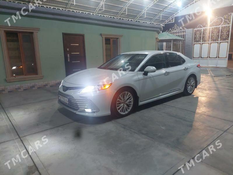 Toyota Camry 2018 - 310 000 TMT - Büzmeýin - img 10