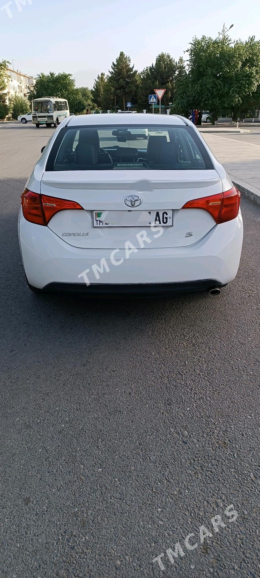 Toyota Corolla 2017 - 205 000 TMT - Aşgabat - img 3