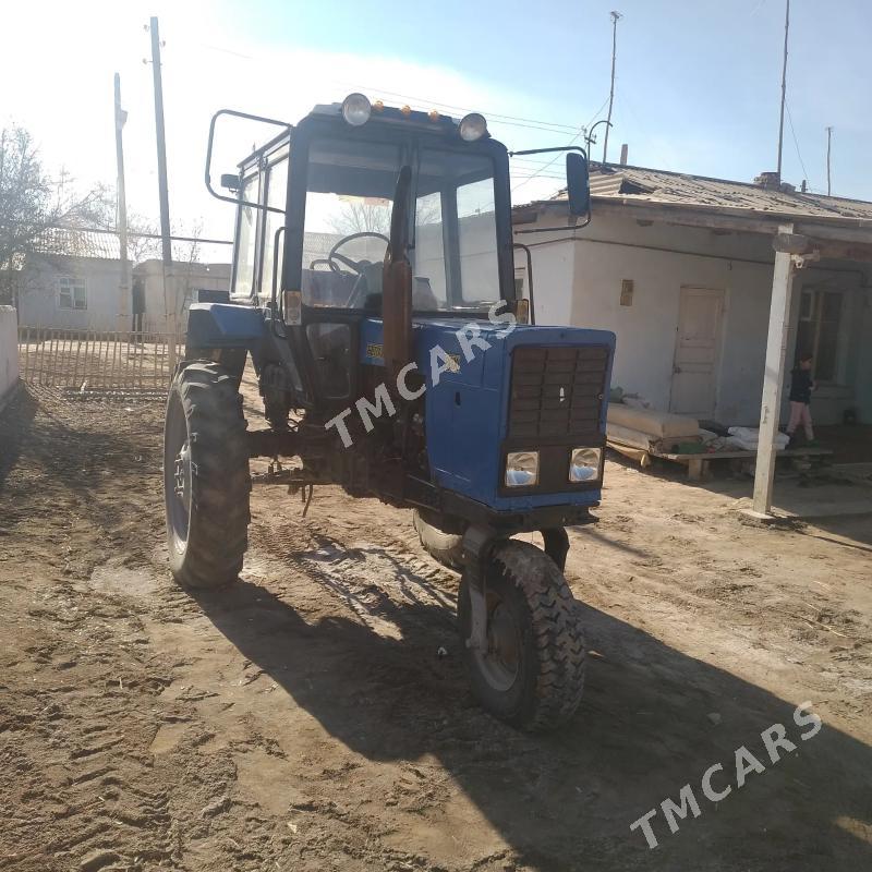 MTZ 80 2002 - 100 000 TMT - Köneürgenç - img 2