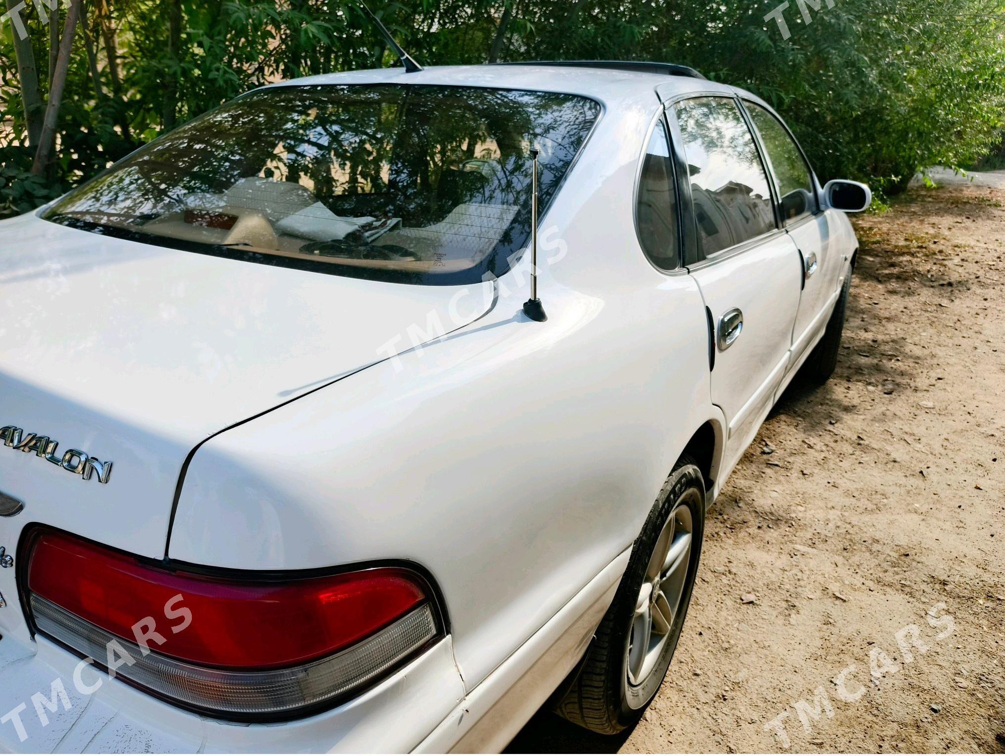 Toyota Avalon 1996 - 90 000 TMT - етр. Туркменбаши - img 2