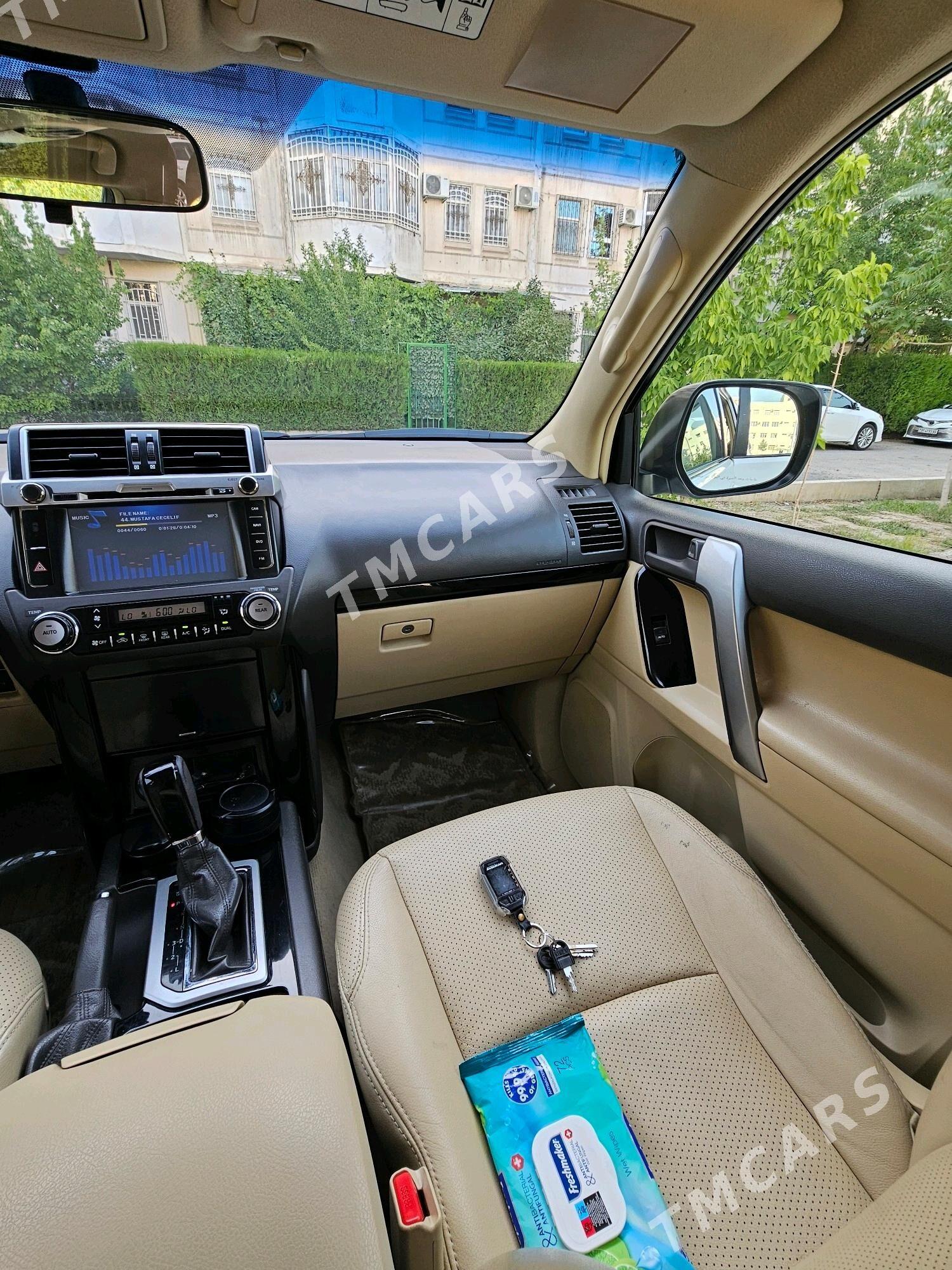 Toyota Land Cruiser Prado 2014 - 590 000 TMT - Aşgabat - img 5