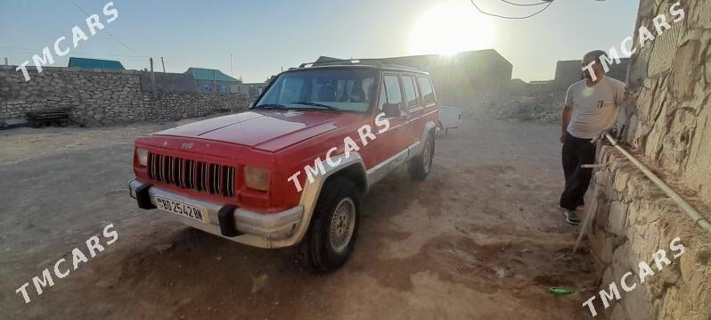 Jeep Cherokee 1995 - 25 000 TMT - Türkmenbaşy - img 3