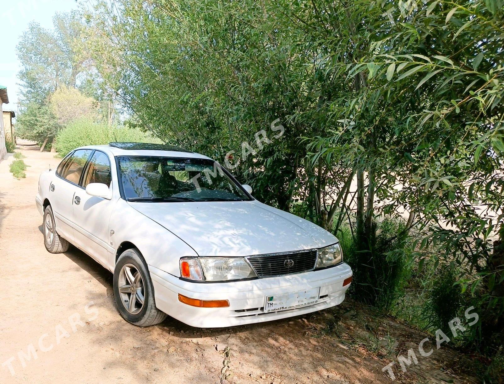 Toyota Avalon 1996 - 90 000 TMT - етр. Туркменбаши - img 3
