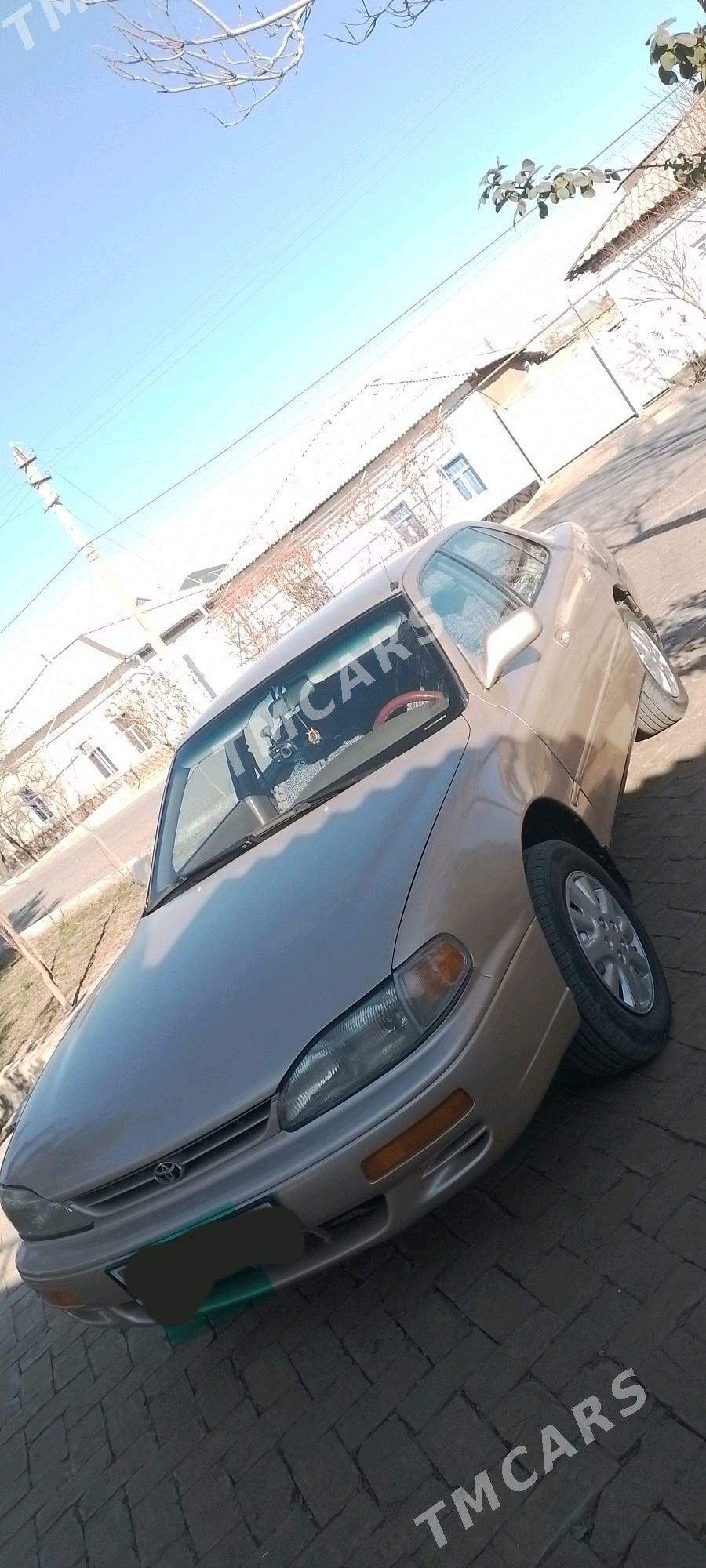 Toyota Camry 1996 - 82 000 TMT - Baýramaly - img 2