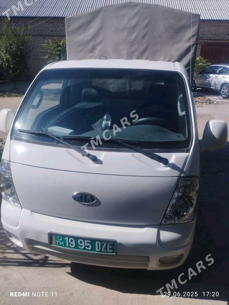 Kia Bongo 2011 - 165 000 TMT - Дашогуз - img 3