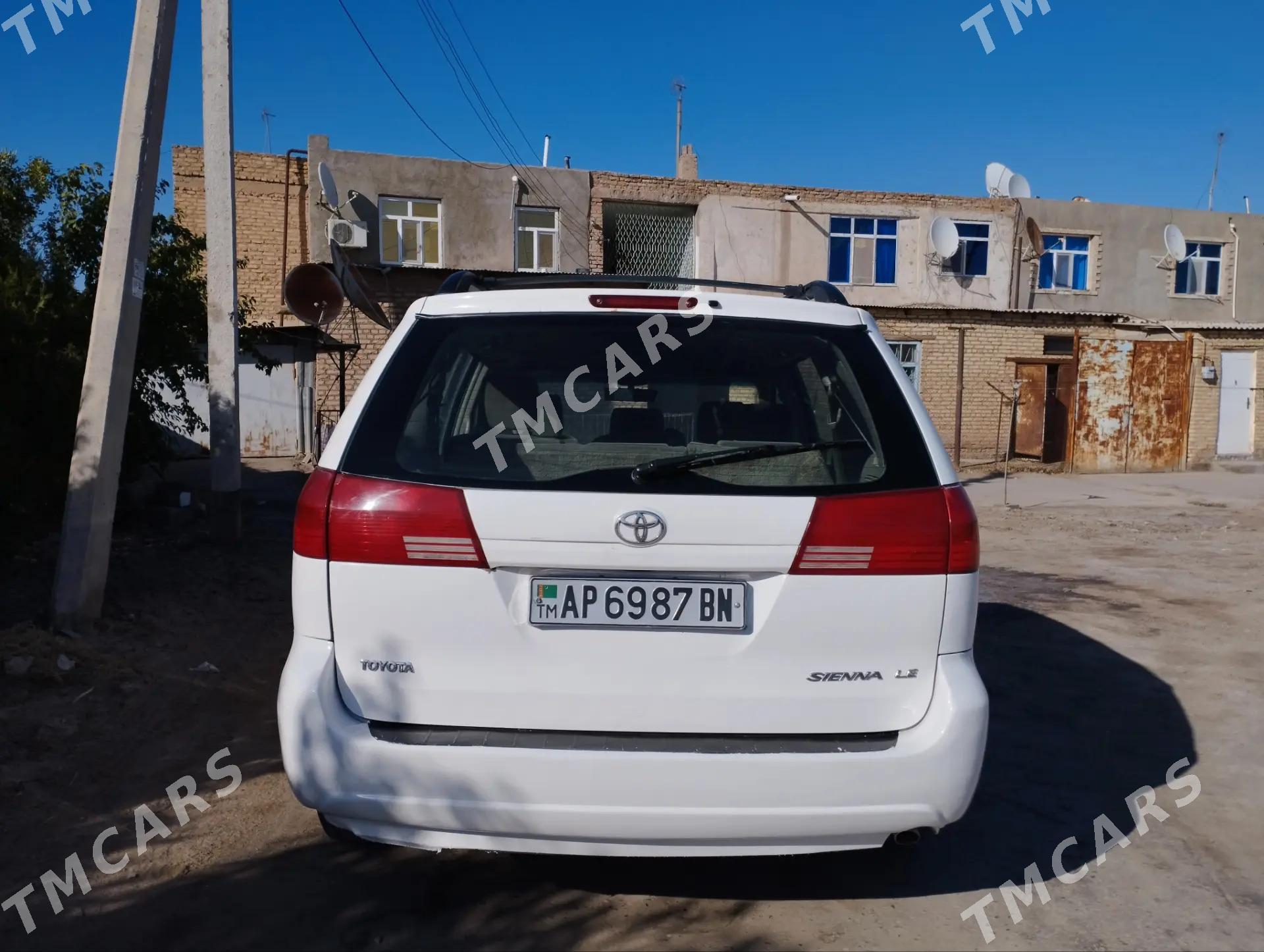 Toyota Sienna 2005 - 160 000 TMT - Daşoguz - img 3