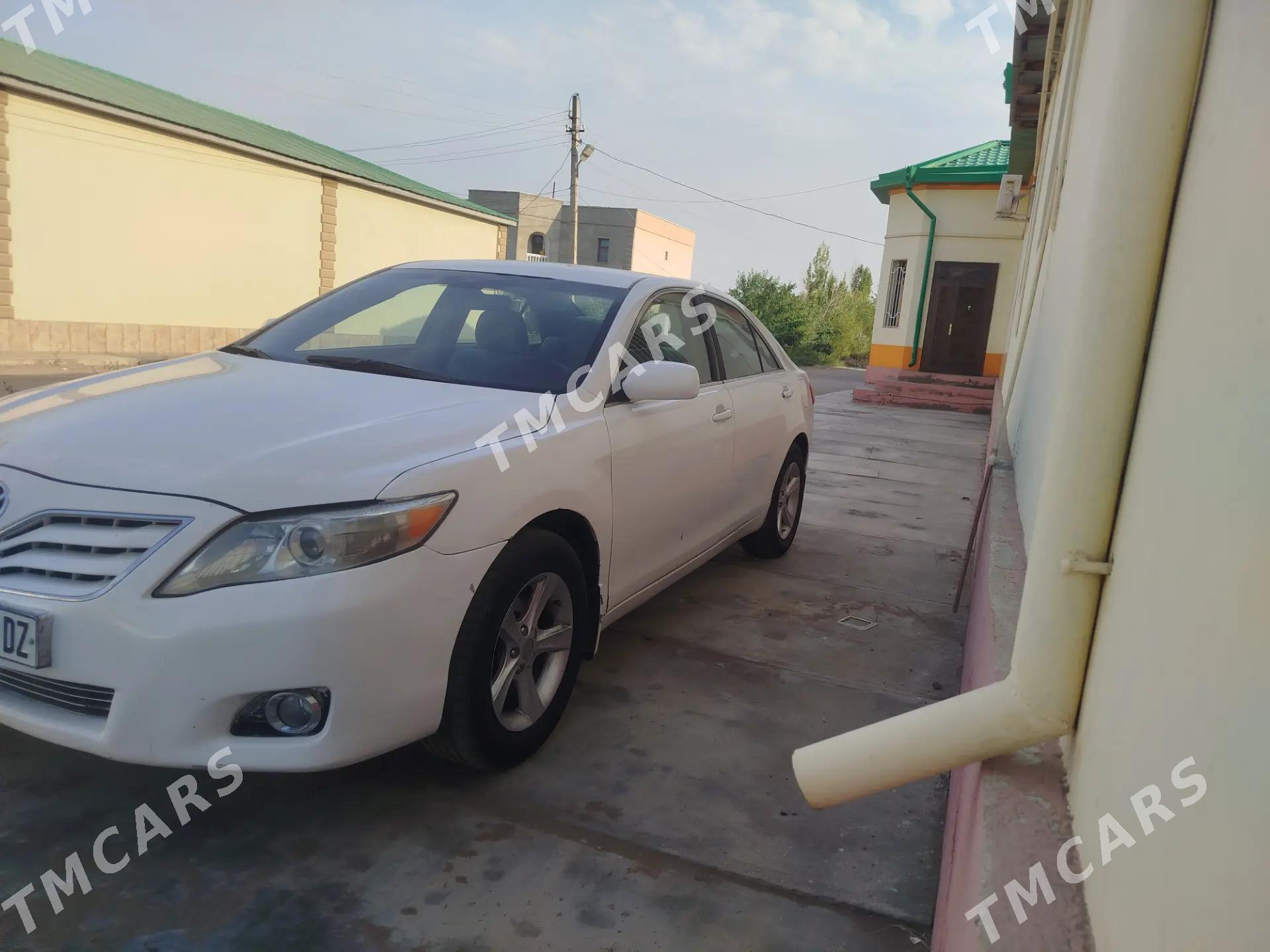 Toyota Camry 2009 - 160 000 TMT - Дашогуз - img 3