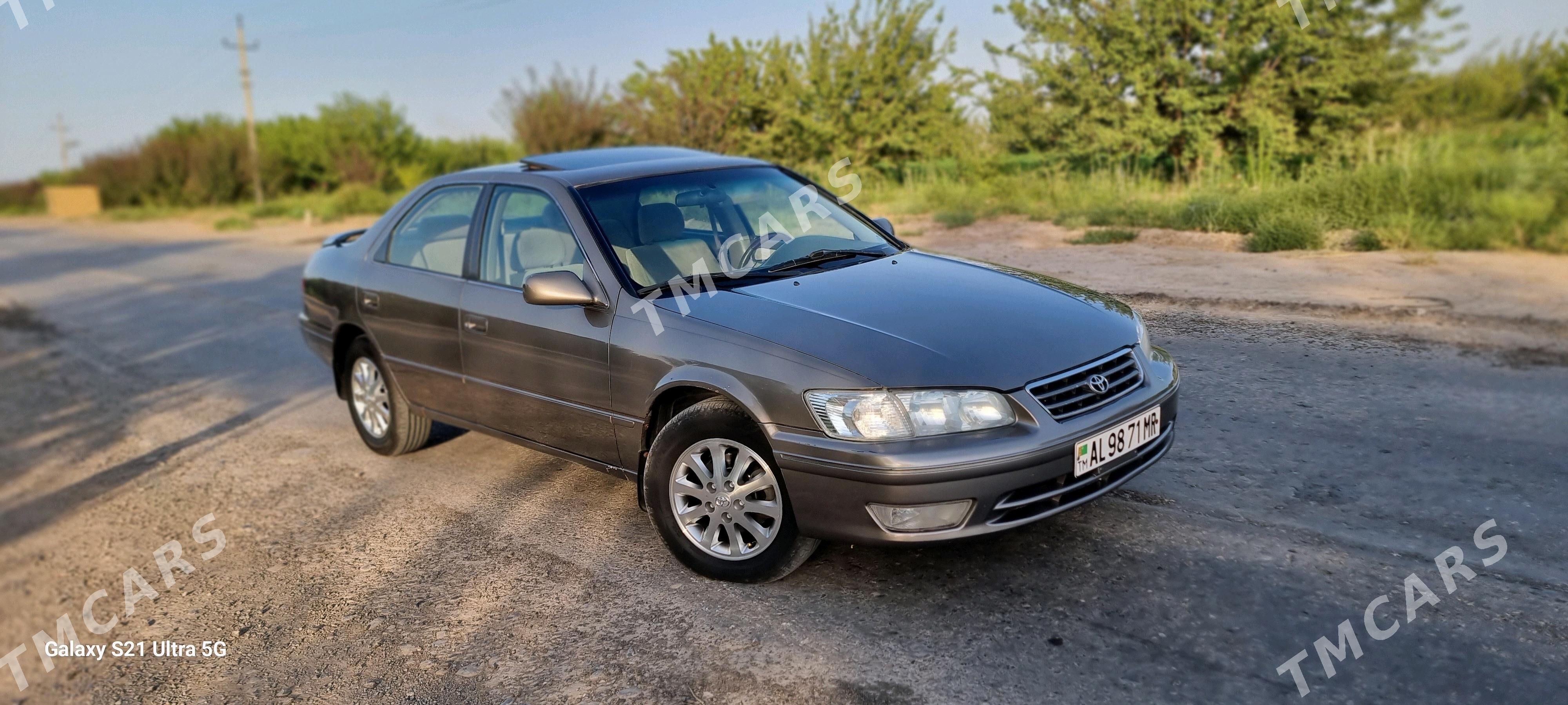 Toyota Camry 1999 - 137 000 TMT - Байрамали - img 4